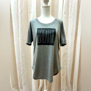 Lucy short sleeve tee | size large